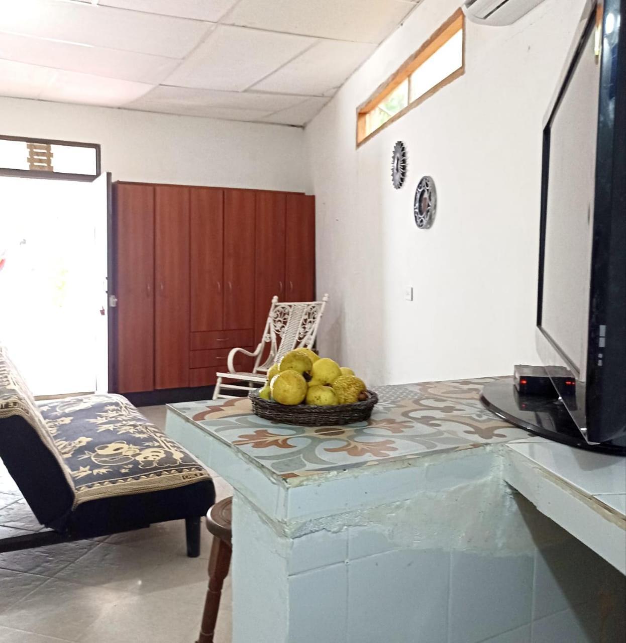 Hostal Corales Tolú Eksteriør billede