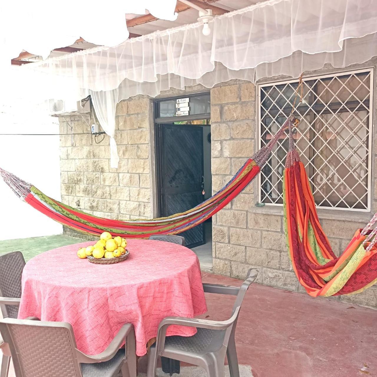 Hostal Corales Tolú Eksteriør billede