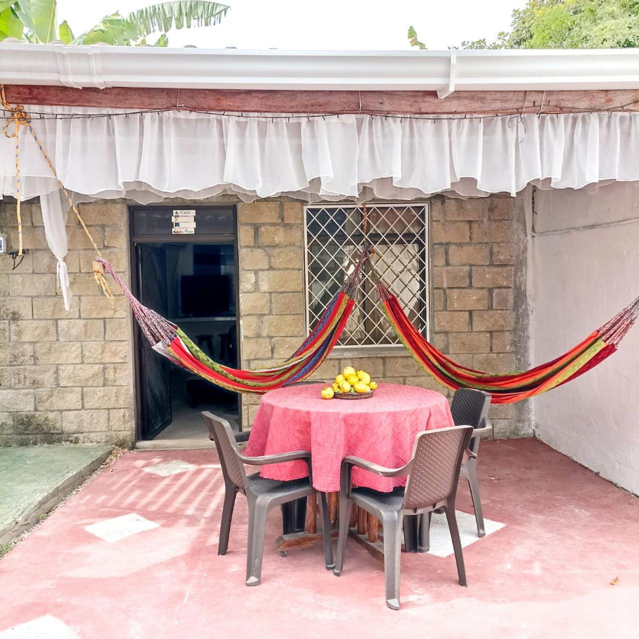Hostal Corales Tolú Eksteriør billede